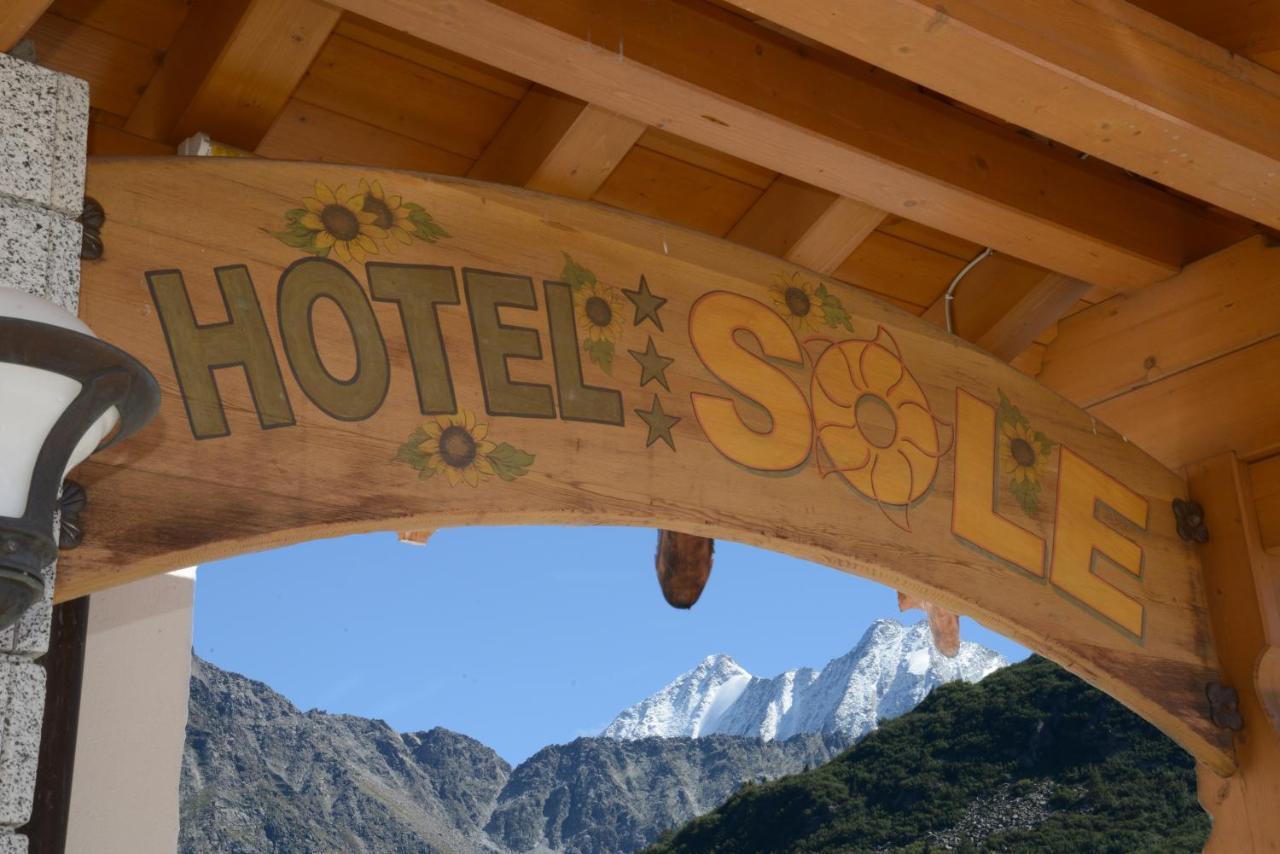 Hotel Sole Passo del Tonale Exterior photo