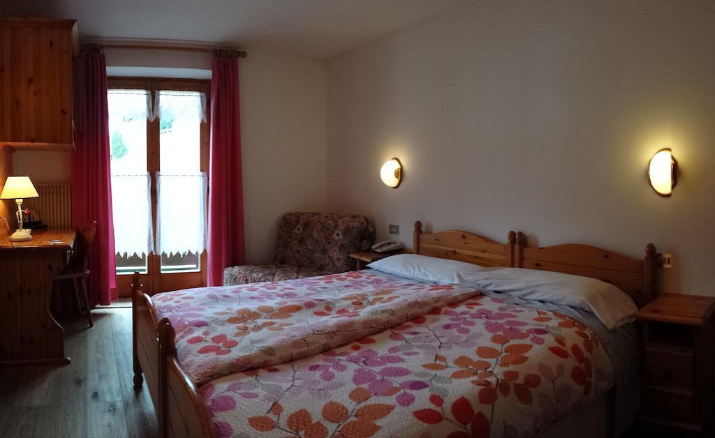 Hotel Sole Passo del Tonale Room photo