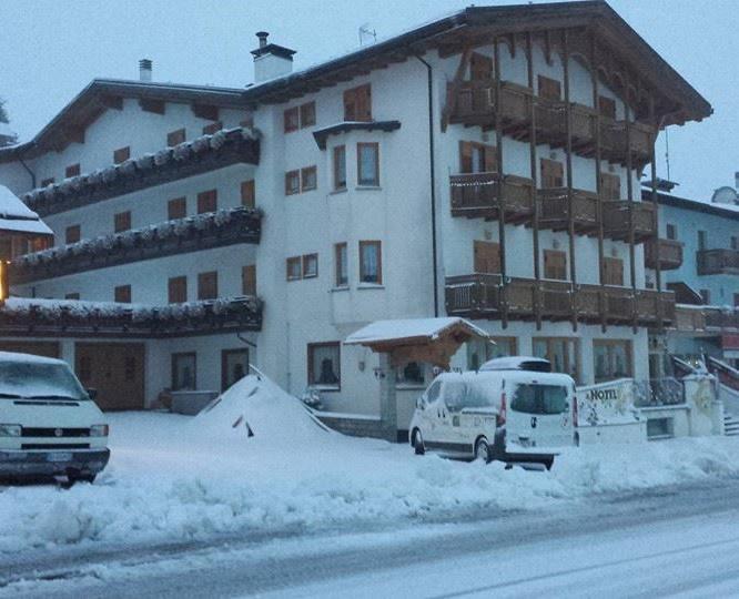 Hotel Sole Passo del Tonale Exterior photo